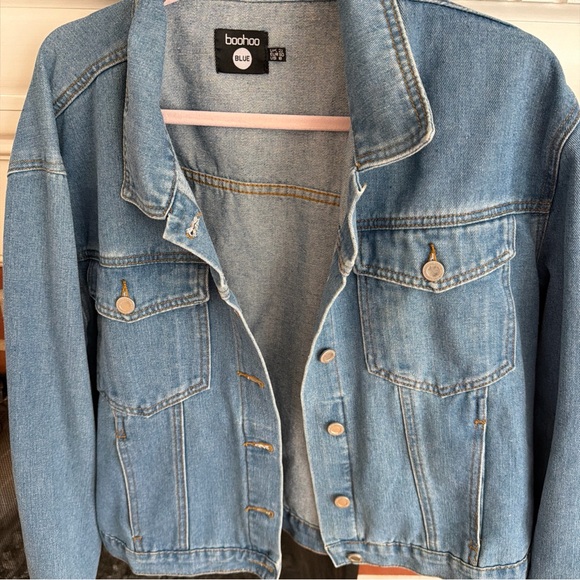 Boohoo Light Blue Jean Jacket for Women - Picture 3 of 7